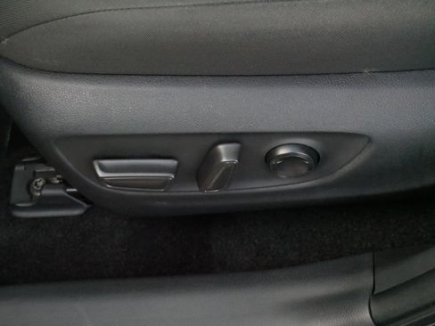 Certified 2025 Toyota RAV4 XLE AWD/4WD image 20