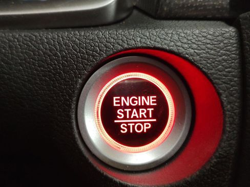 Used 2018 Honda Civic EX image 9