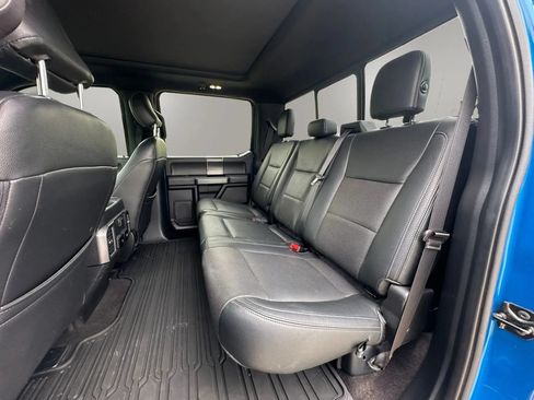 Used 2019 Ford F150 XLT w/ Equipment Group 302A Luxury AWD/4WD image 17