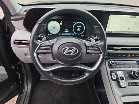 Certified 2024 Hyundai Palisade SEL image 12