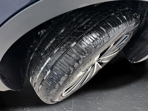 Used 2023 Volkswagen ID.4 Pro S Plus image 36