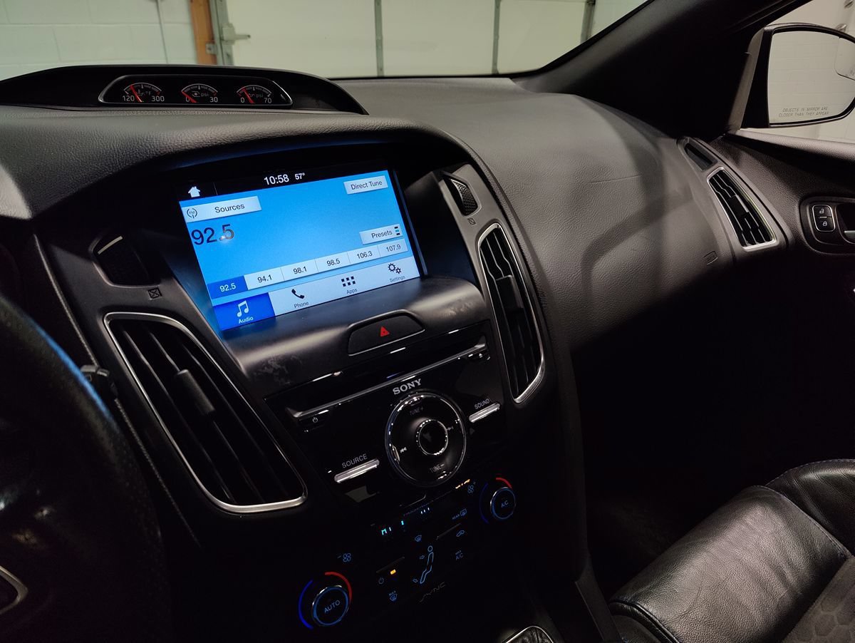 Used 2016 Ford Focus ST w/ Equipment Group 401A FWD image 34