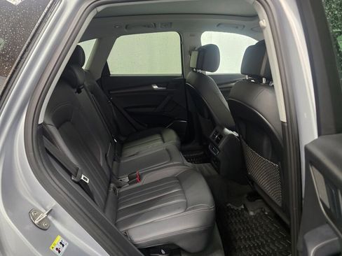 Used 2023 Audi Q5 2.0T Premium w/ Convenience Package image 25