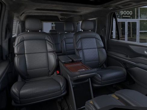 New 2025 Lincoln Navigator L Black Label image 11