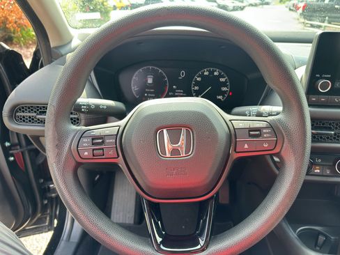 Used 2025 Honda HR-V LX image 22