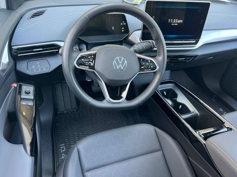 Used 2025 Volkswagen ID.4 Pro S Plus AWD/4WD image 43