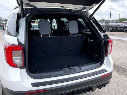 Used 2023 Ford Explorer ST w/ Equipment Group 401A AWD/4WD image 34