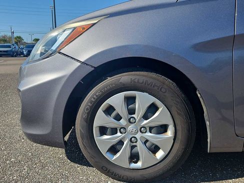 Used 2015 Hyundai Accent GLS image 18