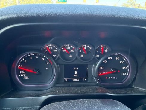 Used 2020 Chevrolet Silverado 1500 Custom w/ Custom Value Package RWD image 13