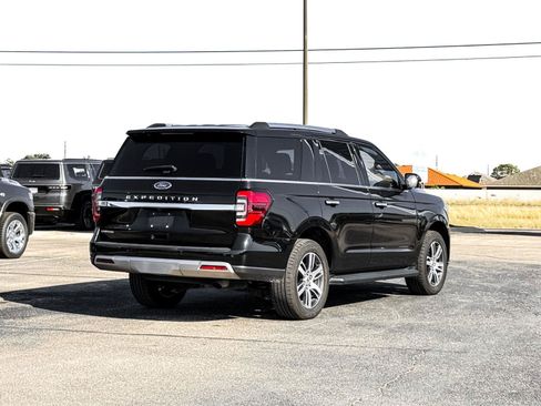 Used 2024 Ford Expedition Limited AWD/4WD image 10