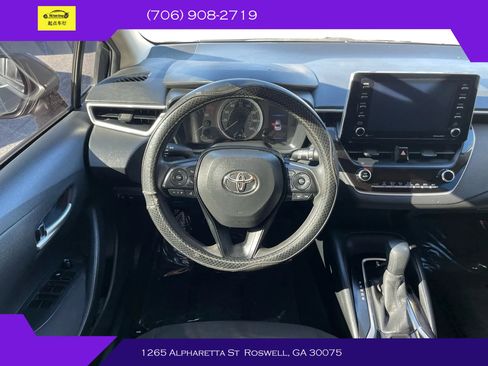 Used 2021 Toyota Corolla LE FWD image 12