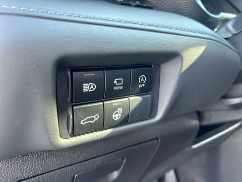 Used 2023 Toyota Highlander Platinum AWD/4WD image 27