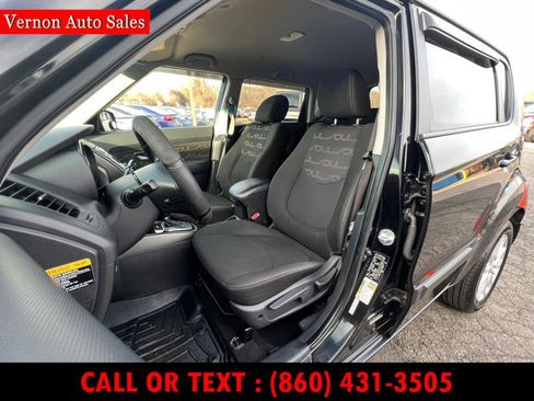Used 2013 Kia Soul + image 14