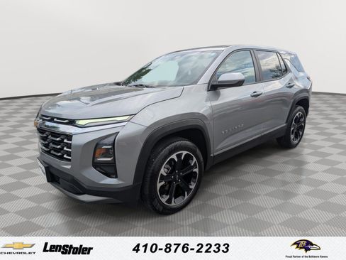 Used 2025 Chevrolet Equinox LT AWD/4WD image 1