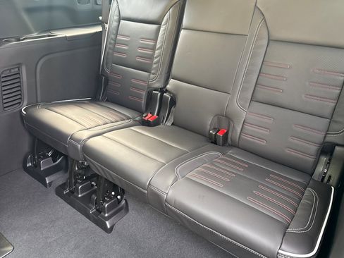 New 2026 GMC Yukon XL AT4 Ultimate image 17