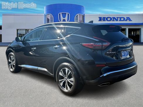 Used 2023 Nissan Murano SV image 4