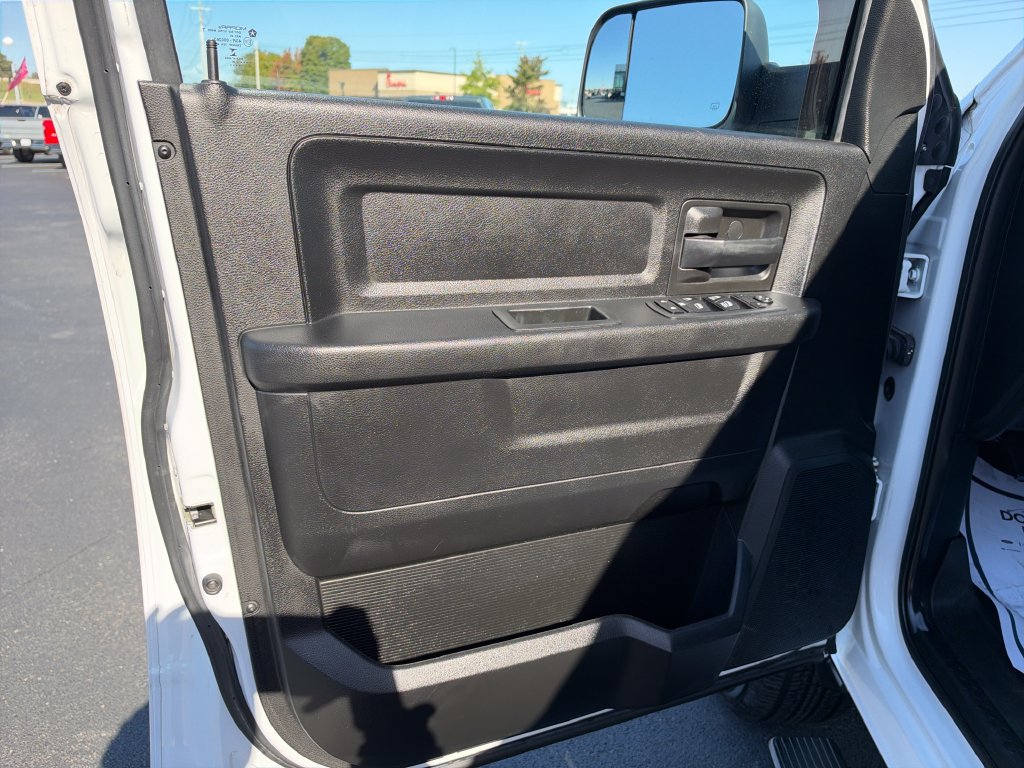 Used 2020 RAM 2500 Tradesman AWD/4WD image 13