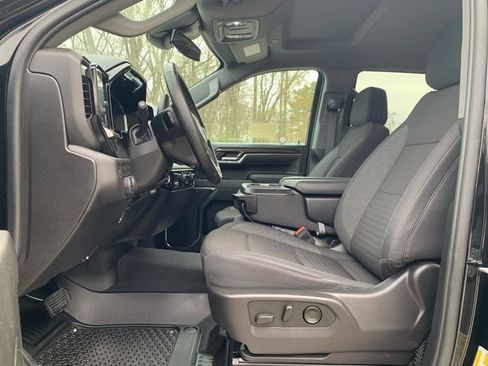 Used 2024 Chevrolet Silverado 1500 RST w/ Protection Package AWD/4WD image 37