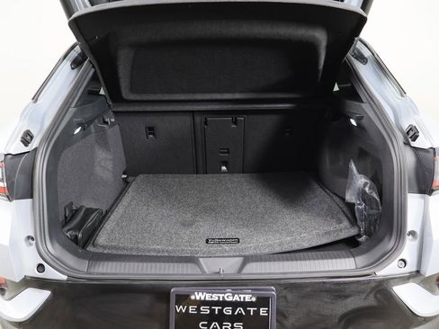 Used 2021 Volkswagen ID.4 Pro S image 18