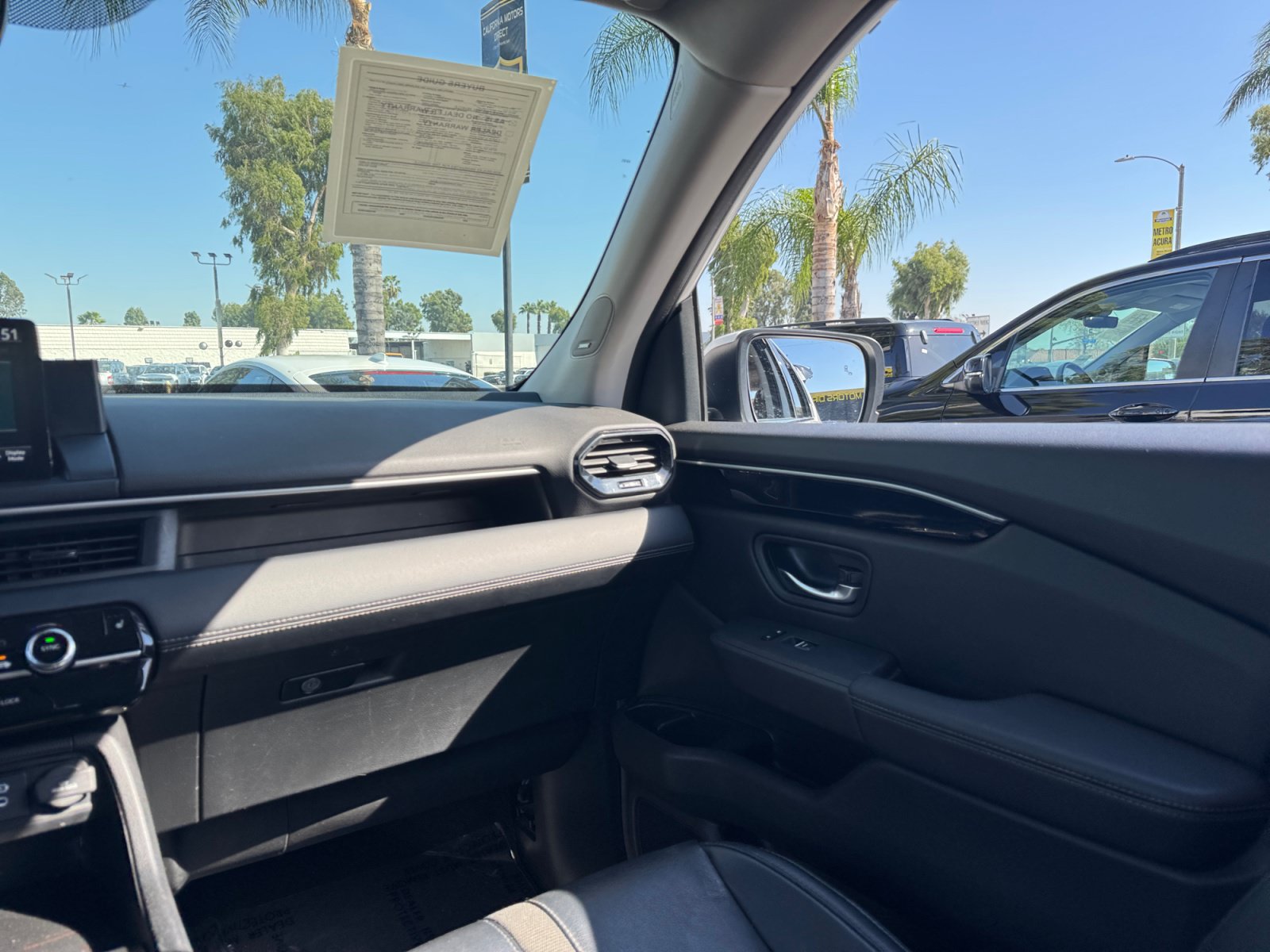 Used 2023 Honda Pilot Touring image 16
