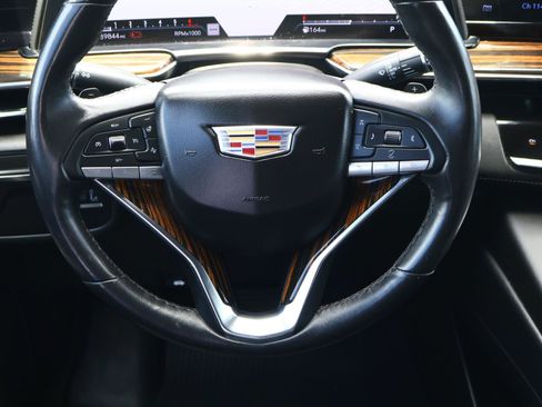 Certified 2023 Cadillac Escalade ESV Luxury RWD image 13