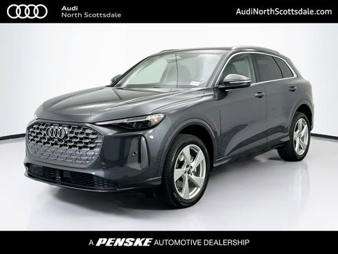 Used 2025 Audi Q5 Premium AWD/4WD image 1