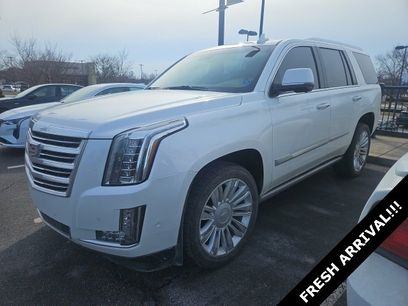 Used 2019 Cadillac Escalade Platinum