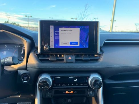 Used 2023 Toyota RAV4 XLE image 16