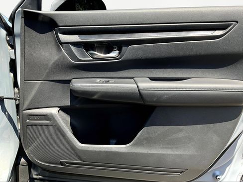 Used 2024 Honda CR-V LX image 28