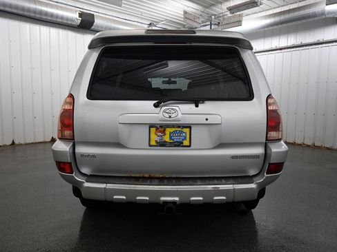 Used 2005 Toyota 4Runner SR5 image 24