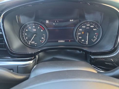 Used 2024 Cadillac XT6 Sport w/ Technology Package image 12