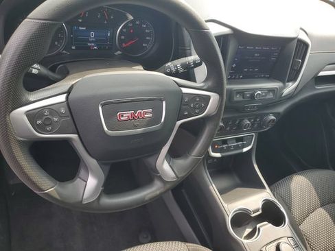 Used 2024 GMC Terrain SLE w/ Elevation Edition AWD/4WD image 19