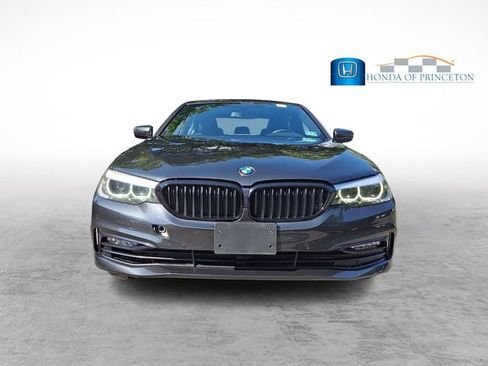Used 2018 BMW 530i xDrive AWD/4WD image 2