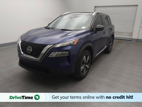 Used 2021 Nissan Rogue SL image 1