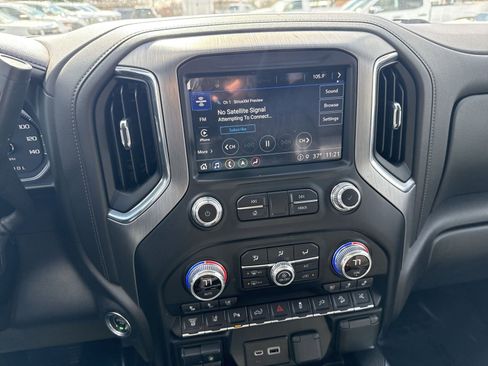 Used 2022 GMC Sierra 2500 Denali image 16