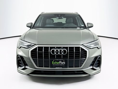 Used 2025 Audi Q3 2.0T Premium AWD/4WD image 2