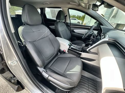 Used 2022 Hyundai Tucson SE image 24