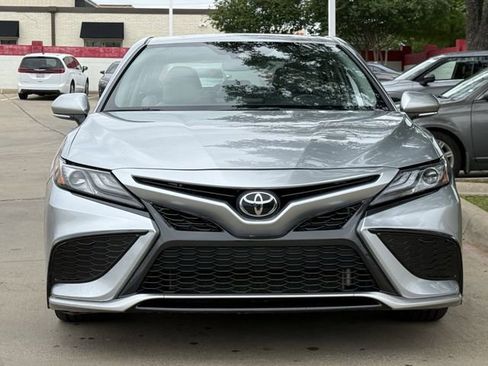 Used 2023 Toyota Camry XSE image 7