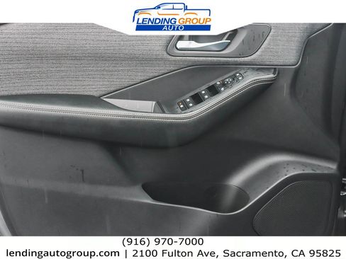 Used 2023 Nissan Rogue SV image 18