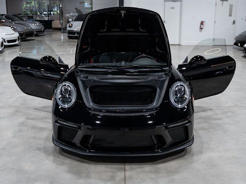 Used 2018 Porsche 911 GT3 RWD image 38