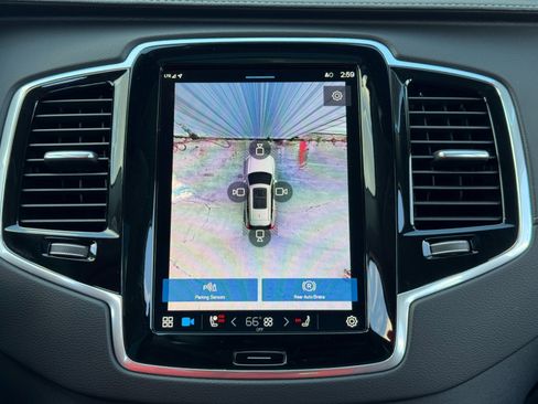 Used 2024 Volvo XC90 T8 Ultimate w/ Protection Package Premier image 28