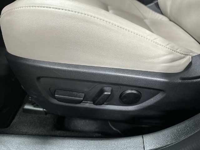 Used 2025 MAZDA CX-30 AWD 2.5 S w/ Preferred Package image 18