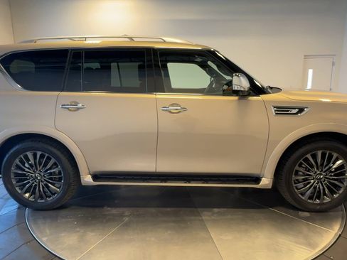 Certified 2023 INFINITI QX80 Sensory w/ Cargo Package AWD/4WD image 9
