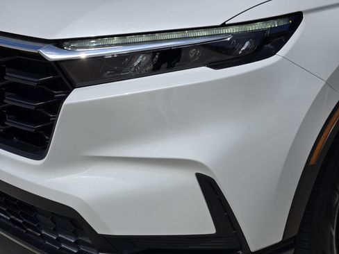 Certified 2023 Honda CR-V LX image 9