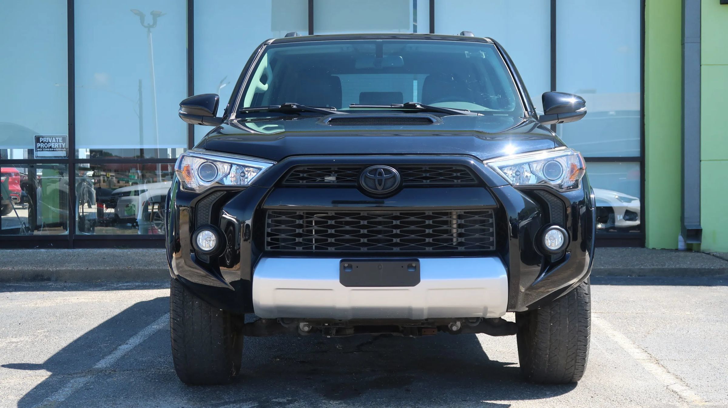 Used 2019 Toyota 4Runner TRD Off-Road Premium AWD/4WD image 2