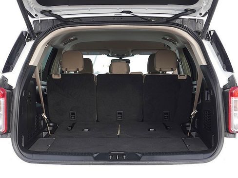 Used 2023 Ford Explorer 4WD image 47