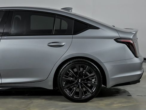 Used 2024 Cadillac CT5 V Blackwing w/ Driver Assist Package image 9