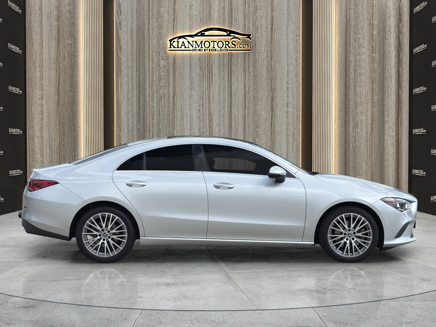 Used 2020 Mercedes-Benz CLA 250 image 9