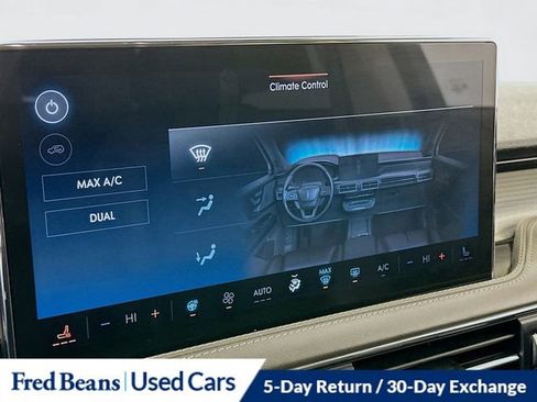 Used 2023 Lincoln Corsair AWD w/ Equipment Group 101A image 18