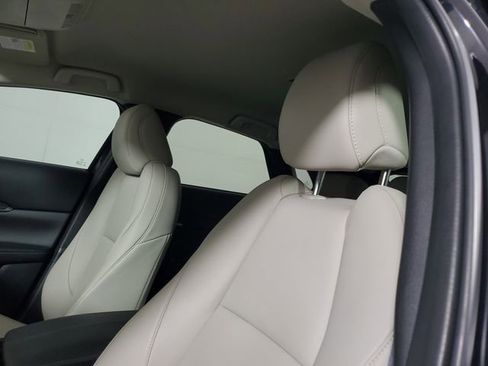 Used 2023 MAZDA CX-30 AWD 2.5 S w/ Preferred Package image 23